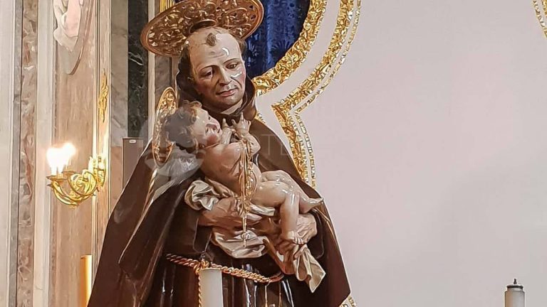 Ngày 05-03 Thánh Gioan Giuse Thánh Giá (1654-1734)